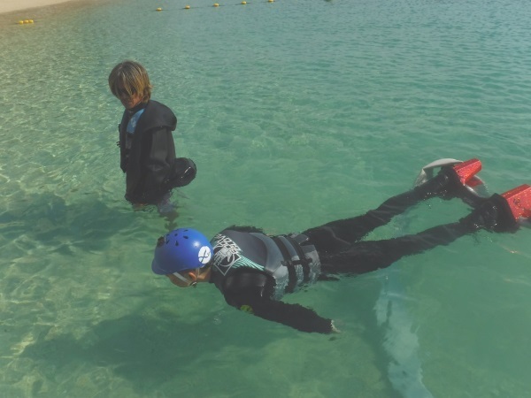 感性の仕入れ。フライボードに乗りました。