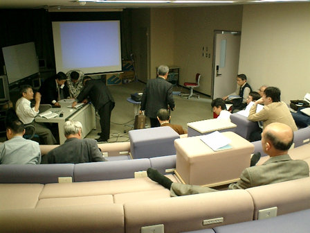 JAISTの知識系研究棟の様子。