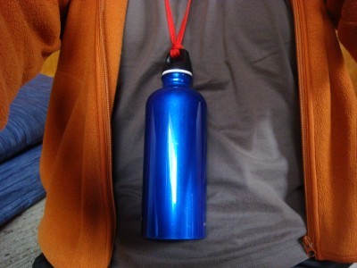 アルミ水筒で暖を取る＋「お湯の水割り」メモリ