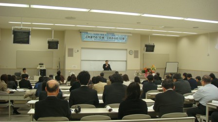 怒涛の仕事量、久恒先生。ありがとうございました。