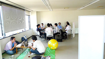 アイデア創発分室（カヤック仙台支社内）の「オープンアワー」